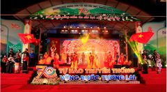 RỰC RỠ VÀ XÚC ĐỘNG ĐÊM GALA  “ĐIỂM HẸN DƯỚI MÁI TRƯỜNG – NƠI CHẮP CÁNH NHỮNG ƯỚC MƠ”