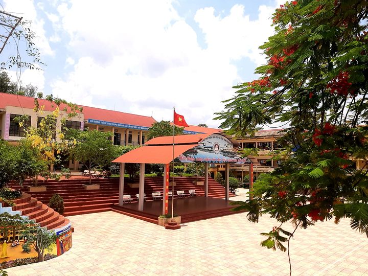 Thông báo lịch nhập học khối 10 năm học 2025-2026