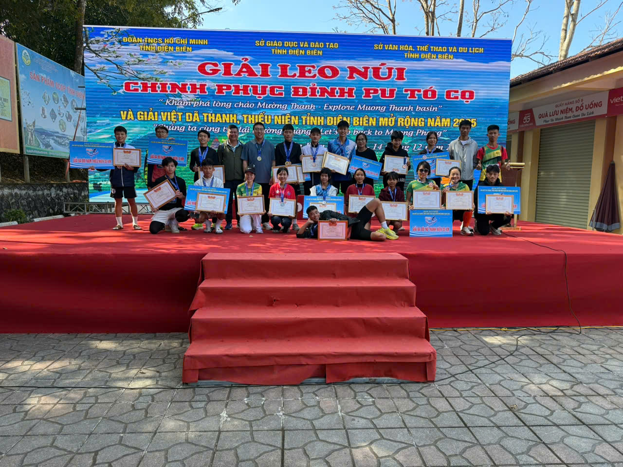 Trường PTDTNT THPT tỉnh Điện Biên tham gia Ngày hội văn hóa các dân tộc xã Thanh An và Giải leo núi chinh phục đỉnh Pu Tó Cọ, Giải việt dã thanh, thiếu niên tỉnh Điện Biên mở rộng năm 2025