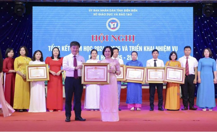Cô giáo Nguyễn Thị Hoa - nhân duyên với miền Tây Bắc