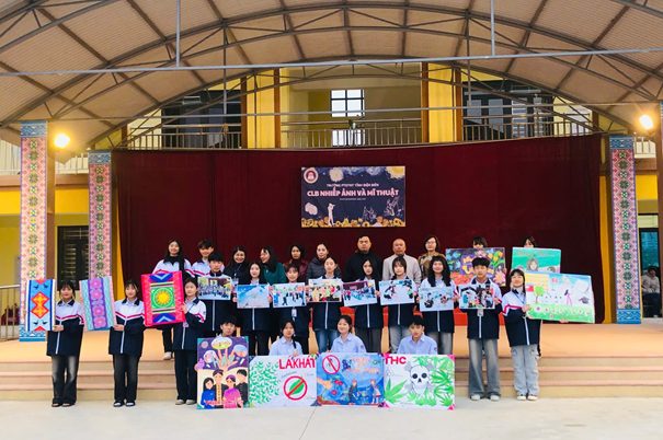 Trường PTDTNT tỉnh Điện Biên tổ chức ra mắt Câu lạc bộ  Nhiếp ảnh- Mỹ thuật với nhiều tác phẩm nghệ thuật độc đáo