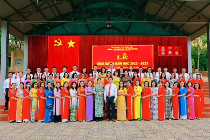 Quyết định thành lập Ban Chỉ đạo các cuộc vận động và phong trào thi đua năm học 2024-2025